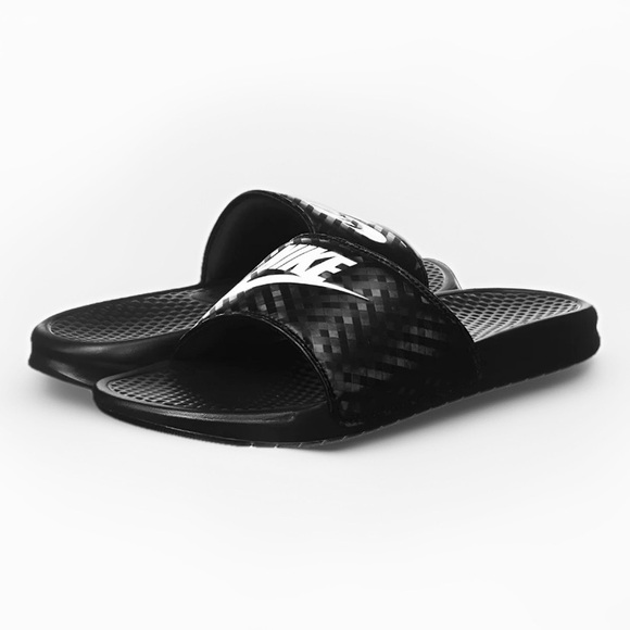 NEW Women's Nike Benassi JDI Slides - Picture 3 of 3